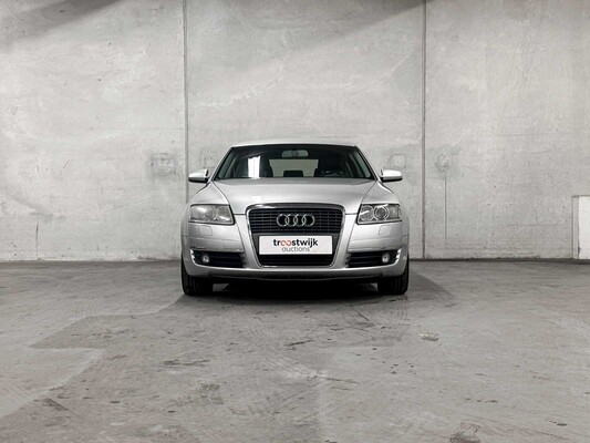 Audi A6 Saloon 2.4 Pro Line 177hp 2004 (Original-NL), 03-PP-XT