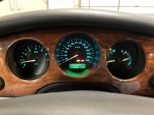 Jaguar XJ 3.2 V8 Executive 237hp 2001 (Original-NL), 55-GS-RX Youngtimer