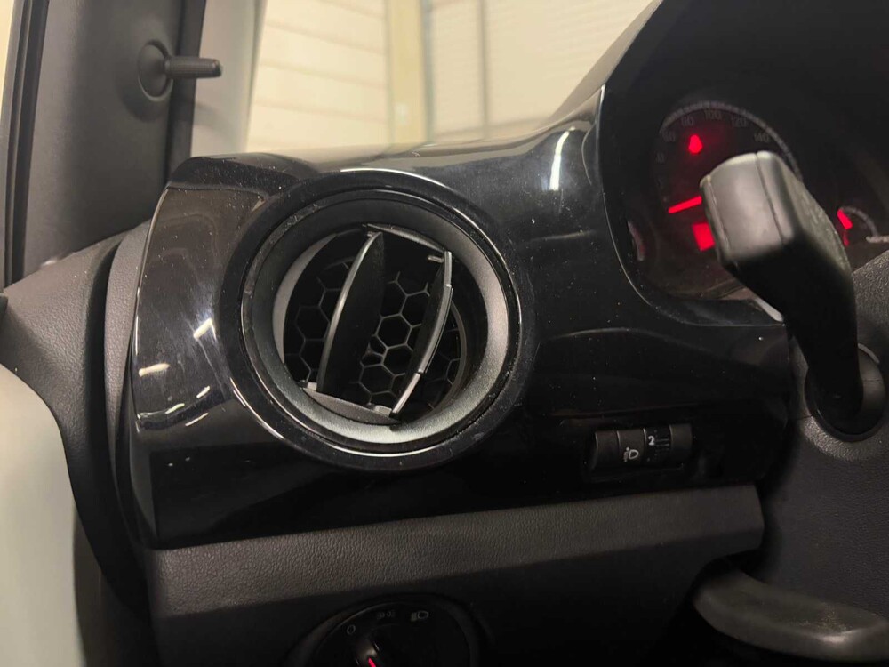 Volkswagen Up! 1.0 Steigen Sie auf! BlueMotion 60hp 2015, GV-748-X