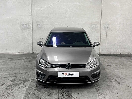 Volkswagen Golf 1.4 TSI Connected Series 125hp 2016, KT-946-X