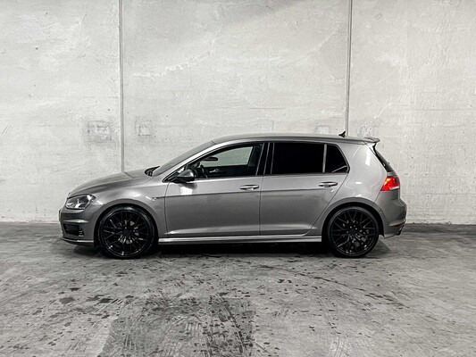 Volkswagen Golf 1.4 TSI Connected Series 125hp 2016, KT-946-X