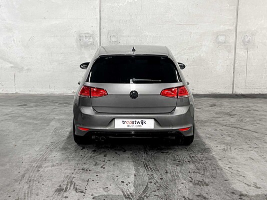 Volkswagen Golf 1.4 TSI Connected Series 125hp 2016, KT-946-X