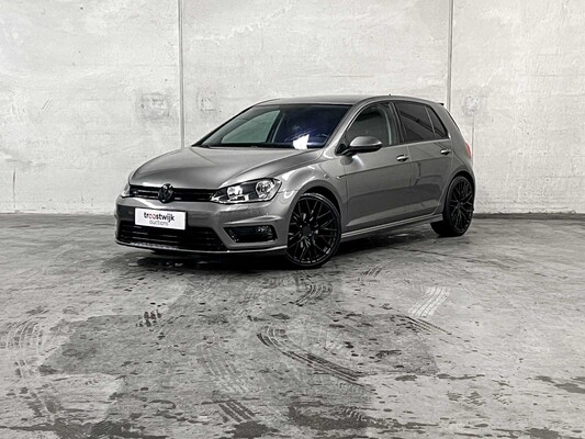 Volkswagen Golf 1.4 TSI Connected Series 125hp 2016, KT-946-X