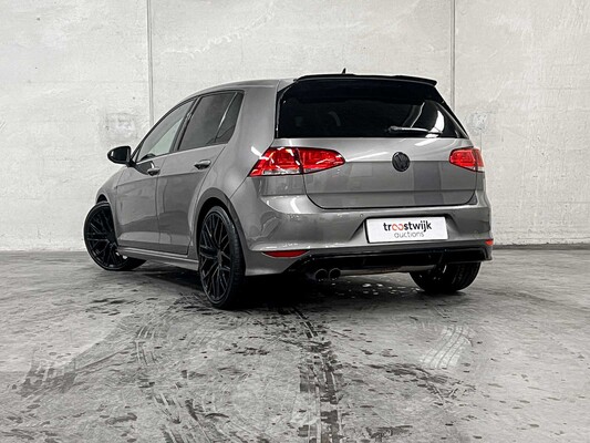 Volkswagen Golf 1.4 TSI Connected Series 125hp 2016, KT-946-X