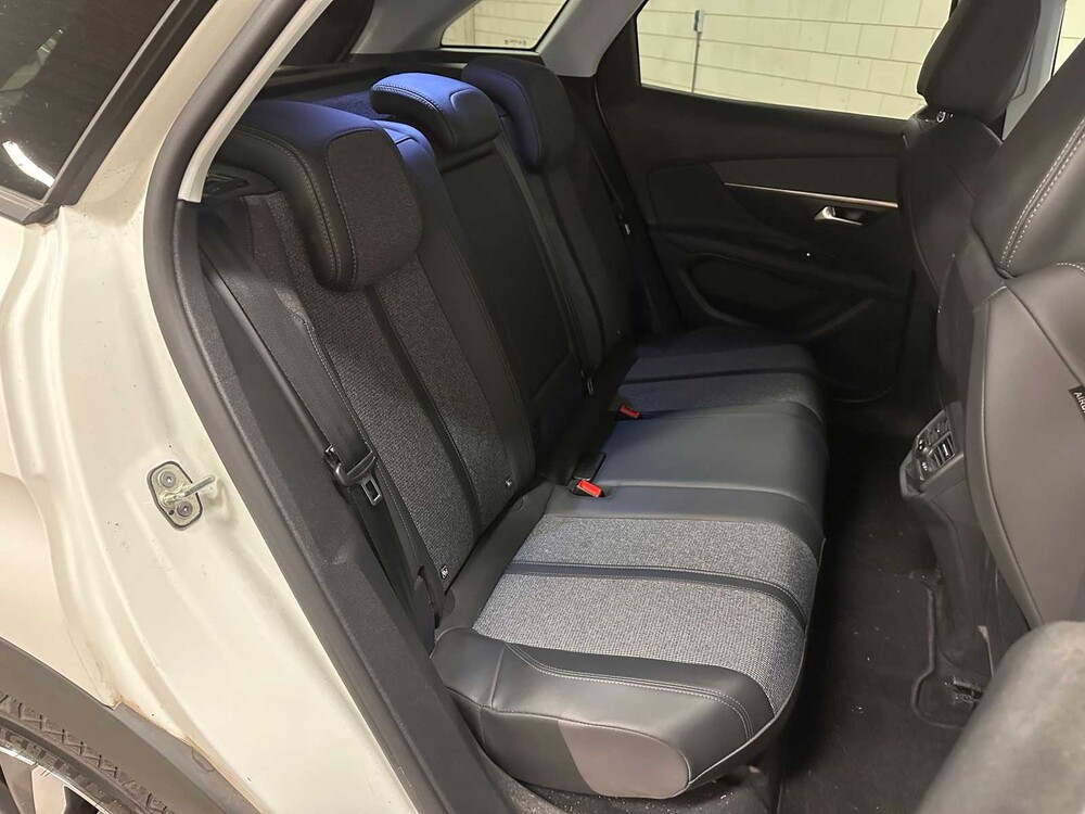 Peugeot 3008 1.2 PureTech Blue Lease Premium 131PS 2020, H-276-PH