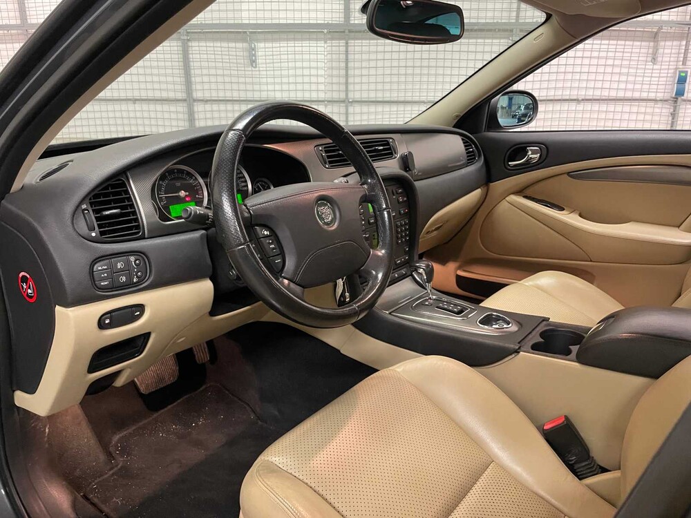 Jaguar S-Type 2.5 V6 Sport 200PS 2004 (Original-NL), 83-PH-NJ