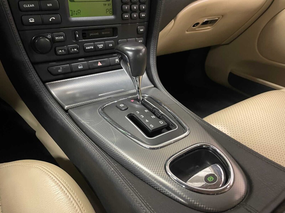Jaguar S-Type 2.5 V6 Sport 200PS 2004 (Original-NL), 83-PH-NJ