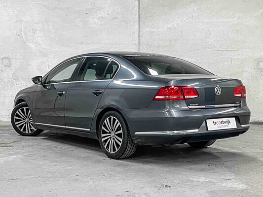 Volkswagen Passat 1.4 TSI Highline BlueMotion 122hp 2012 (Original-NL), 95-TDZ-6