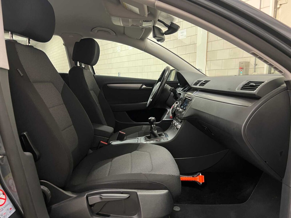 Volkswagen Passat Variant 2.0 TDI Comfortline BlueMotion 140PS 2012, 31-TNG-7