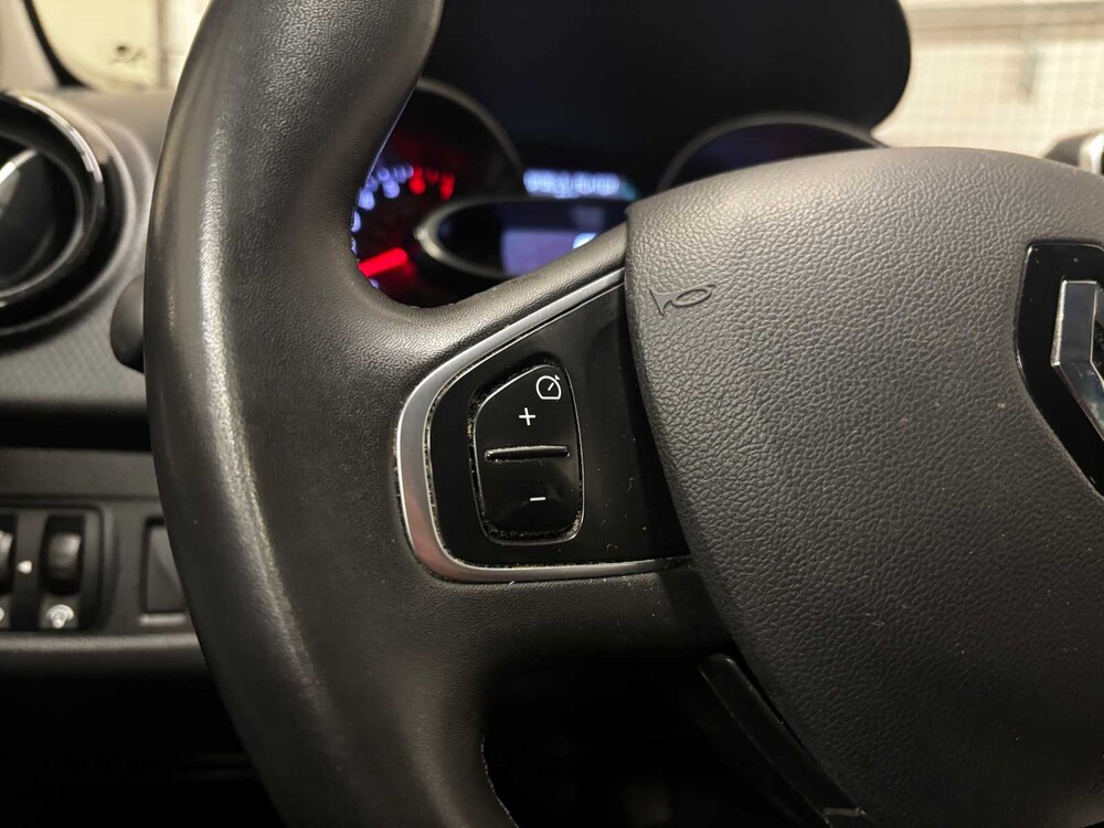 Renault Clio Kombi 0.9 TCe Limited 90PS 2019, G-243-JJ