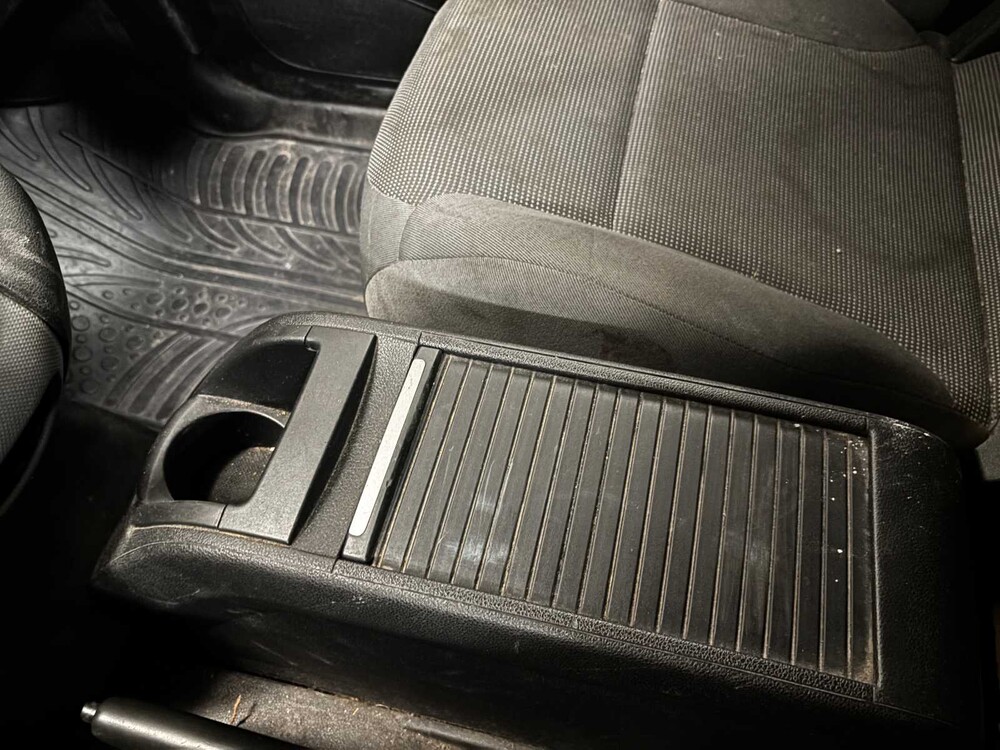 Peugeot Partner 120 1.6 HDI L1 XT 75PS 2012, 1-VTD-17 Nutzfahrzeug