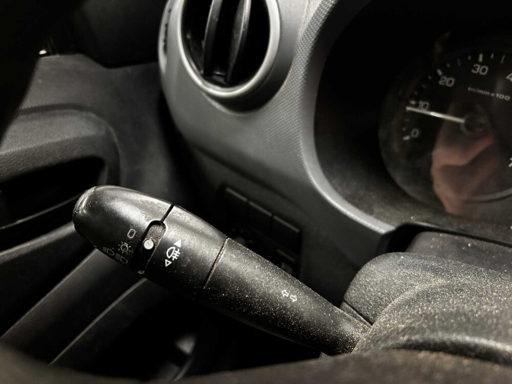 Peugeot Partner 120 1.6 HDI L1 XT 75PS 2012, 1-VTD-17 Nutzfahrzeug