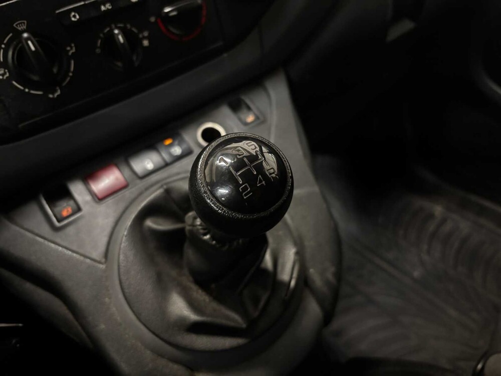 Peugeot Partner 120 1.6 HDI L1 XT 75PS 2012, 1-VTD-17 Nutzfahrzeug