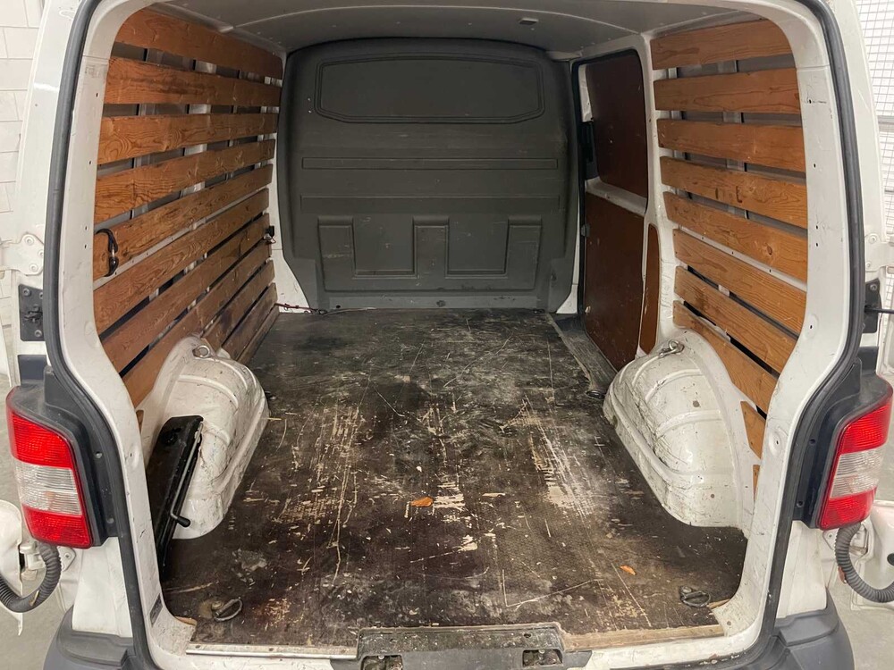 Volkswagen Transporter 2.0 TDI L1H2 102PS 2011, 3-VRF-90 Nutzfahrzeug