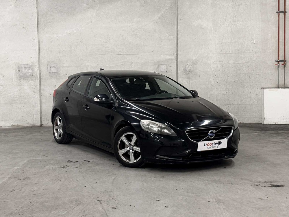 Volvo V40 1.6 D2 Kinetic 114PS 2013, 4-KRB-41