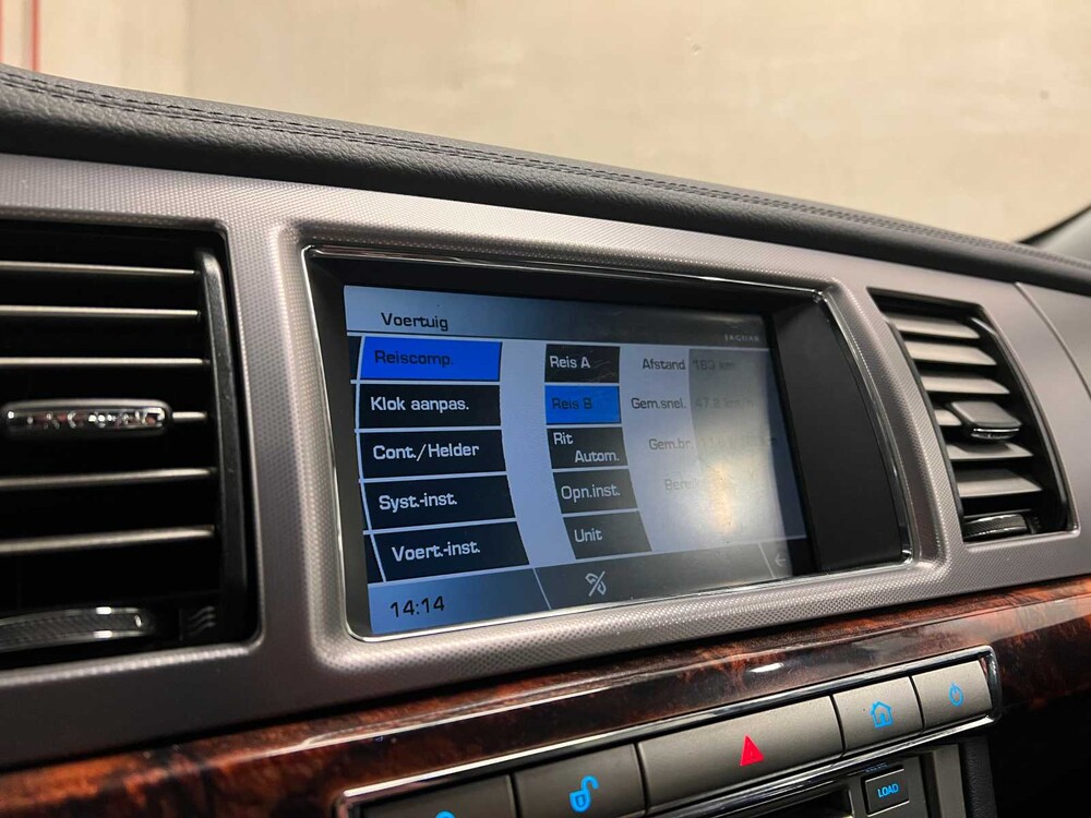Jaguar XF 3.0 V6 Premium Luxus 238PS 2008 (Original-NL), 29-GLD-7