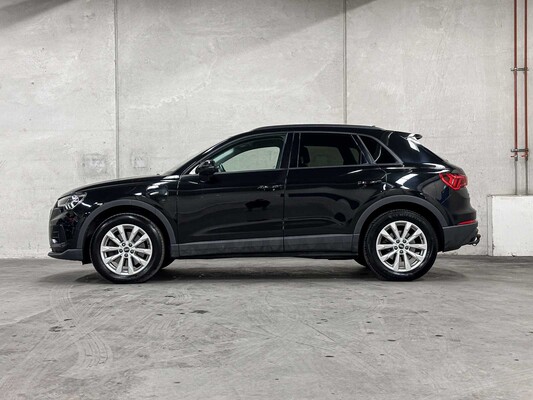 Audi Q3 45 TFSI e Advanced Edition 245hp 2021, L-971-VF