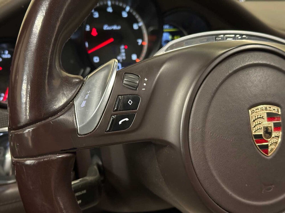 Porsche Panamera Turbo 4.8 V8 Sport-Chrono 500PS 2010, K-669-TH