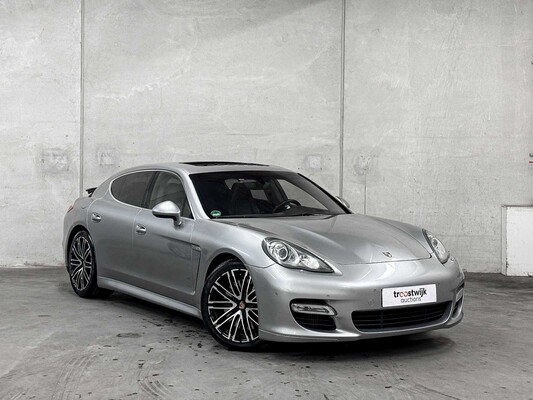 Porsche Panamera Turbo 4.8 V8 Sport-Chrono 500PS 2010, K-669-TH