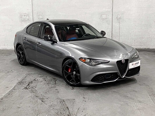 Alfa Romeo Guilia (Facelift) 280hp 2020 -NERO BLACK EDITION-