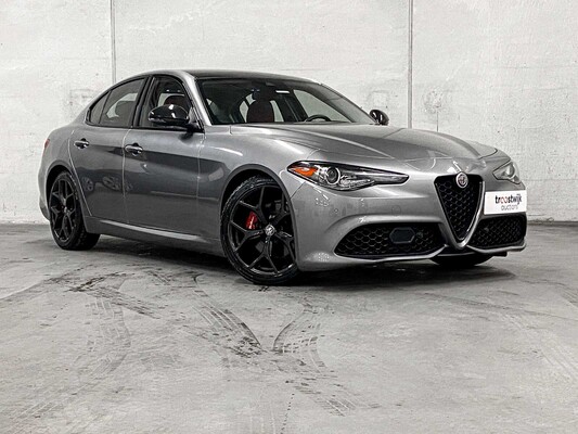 Alfa Romeo Guilia (Facelift) 280hp 2020 -NERO BLACK EDITION-