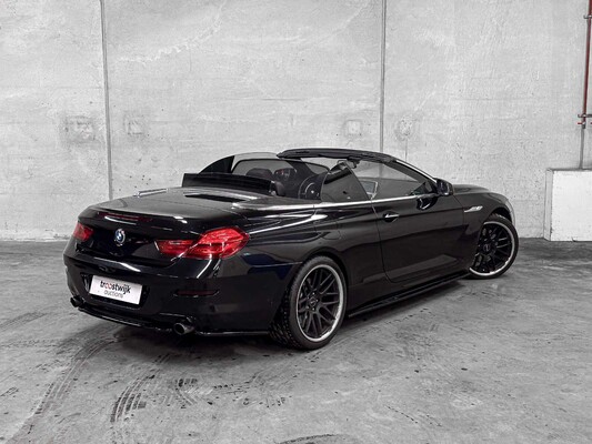 BMW 640i Cabriolet 3.0 straight-six 320hp 2011 6-Series