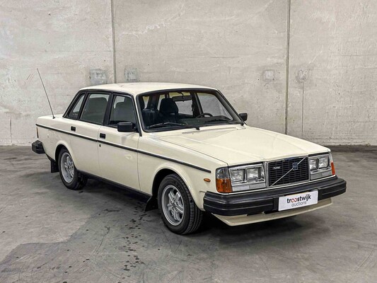 Volvo 244 2.1 GL Turbo Overdrive 155hp 1981, L-646-LB