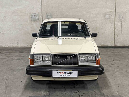 Volvo 244 2.1 GL Turbo Overdrive 155hp 1981, L-646-LB