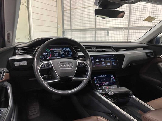 Audi e-tron 55 Quattro Advanced 95 kWh 408PS 2019, ZS-772-B