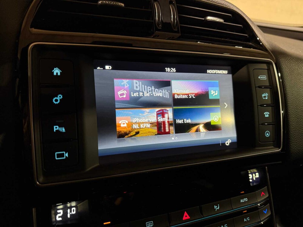 Jaguar XE 2.0 D R-Sport Portfolio X760 163PS 2015, GS-106-G