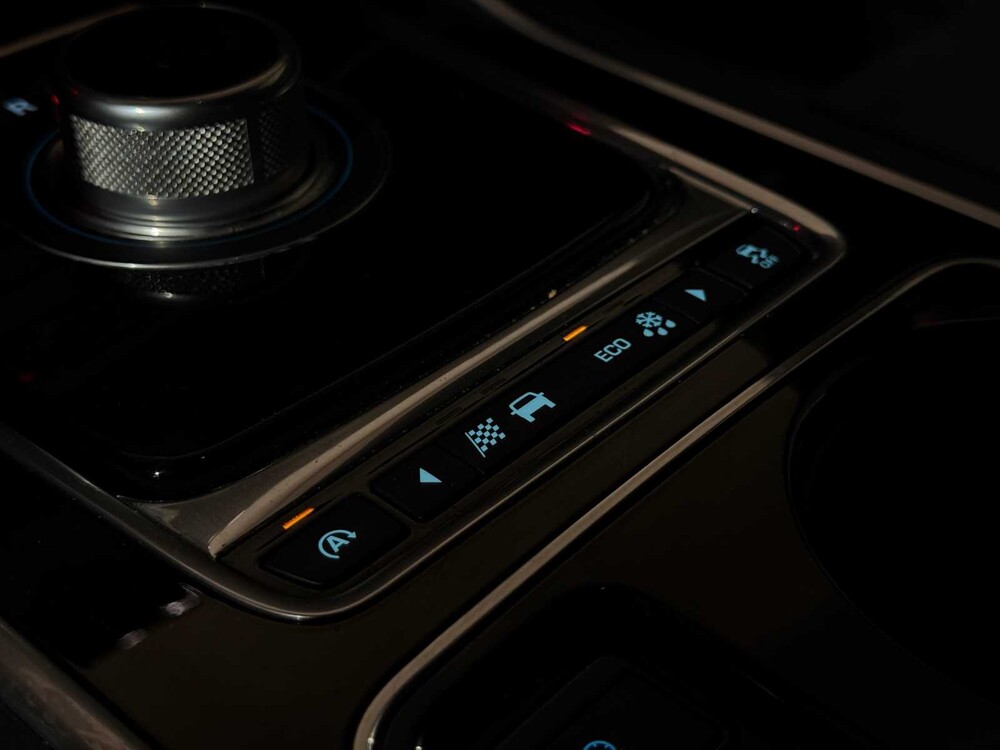 Jaguar XE 2.0 D R-Sport Portfolio X760 163PS 2015, GS-106-G