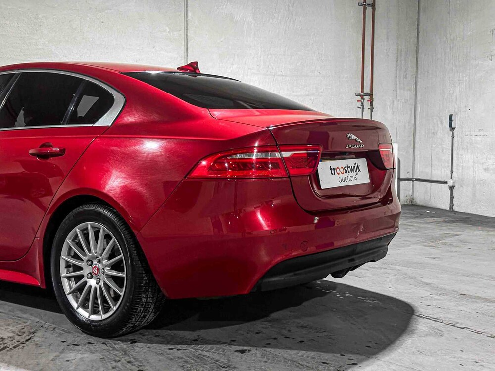 Jaguar XE 2.0 D R-Sport Portfolio X760 163PS 2015, GS-106-G