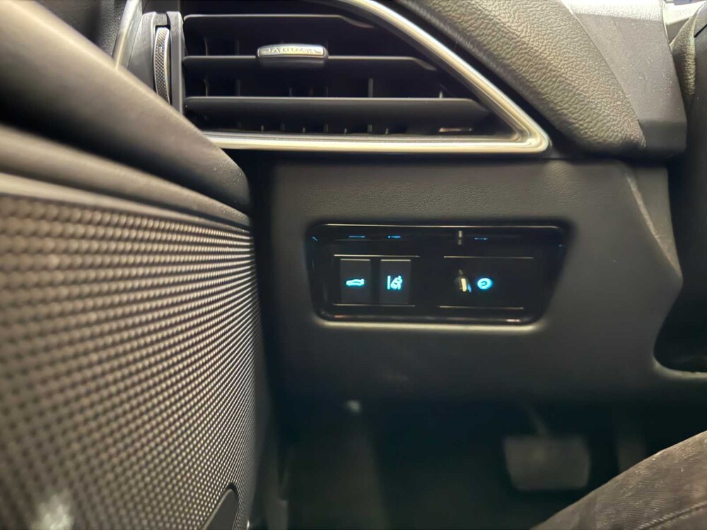 Jaguar XE 2.0 D R-Sport Portfolio X760 163PS 2015, GS-106-G