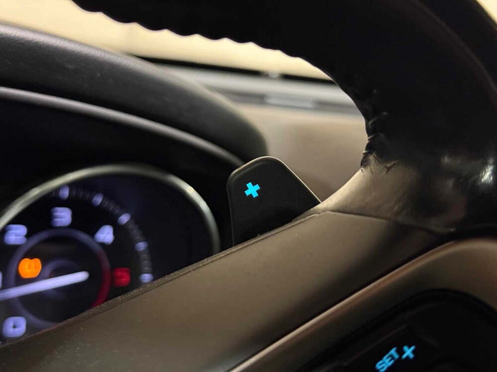 Jaguar XE 2.0 D R-Sport Portfolio X760 163PS 2015, GS-106-G