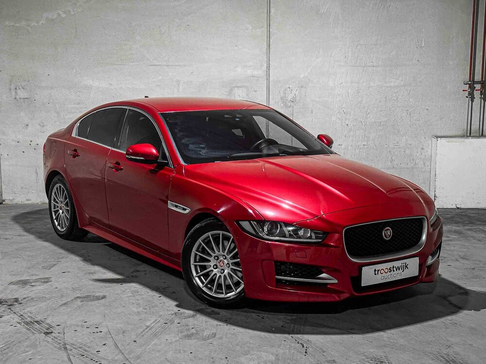 Jaguar XE 2.0 D R-Sport Portfolio X760 163PS 2015, GS-106-G