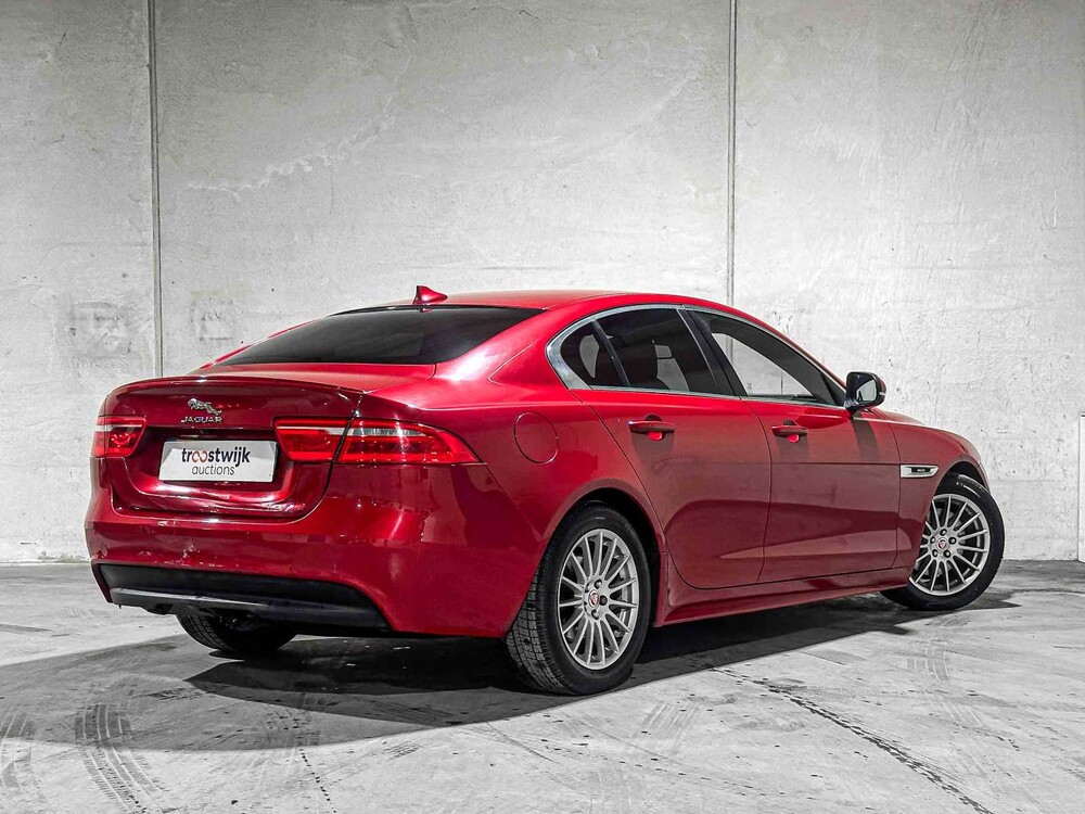 Jaguar XE 2.0 D R-Sport Portfolio X760 163PS 2015, GS-106-G