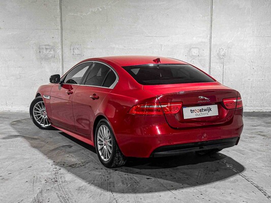 Jaguar XE 2.0 D R-Sport Portfolio X760 163pk 2015, GS-106-G