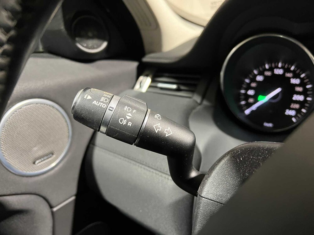 Land Rover Range Rover Evoque 2.0 TD4 SE Dynamic 179hp 2016, HZ-181-F