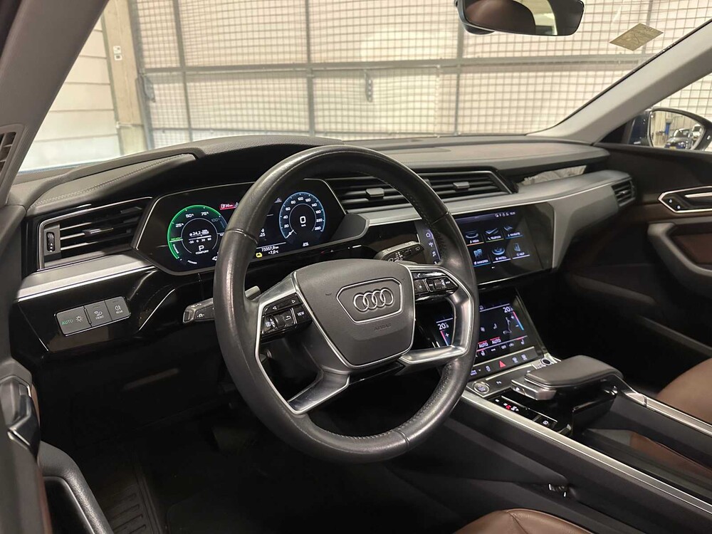 Audi e-tron 55 Quattro Advanced 95 kWh 408hp 2019, ZS-772-B