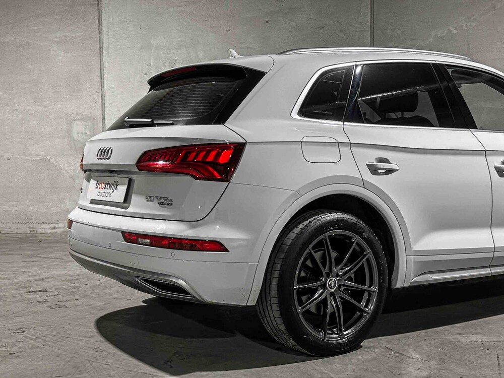 Audi Q5 50 TFSIe Quattro Pro Line 300hp 2021 Plug-in Hybrid, L-466-HH