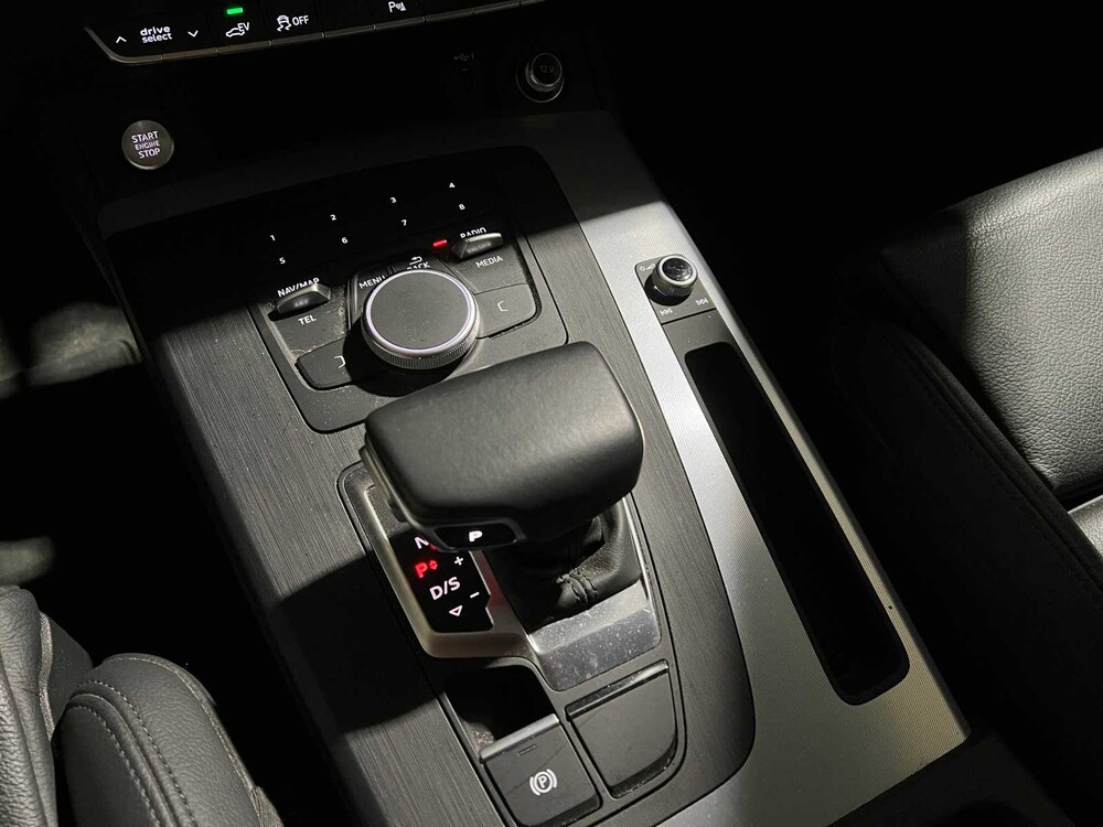 Audi Q5 50 TFSIe Quattro Pro Line 300hp 2021 Plug-in Hybrid, L-466-HH