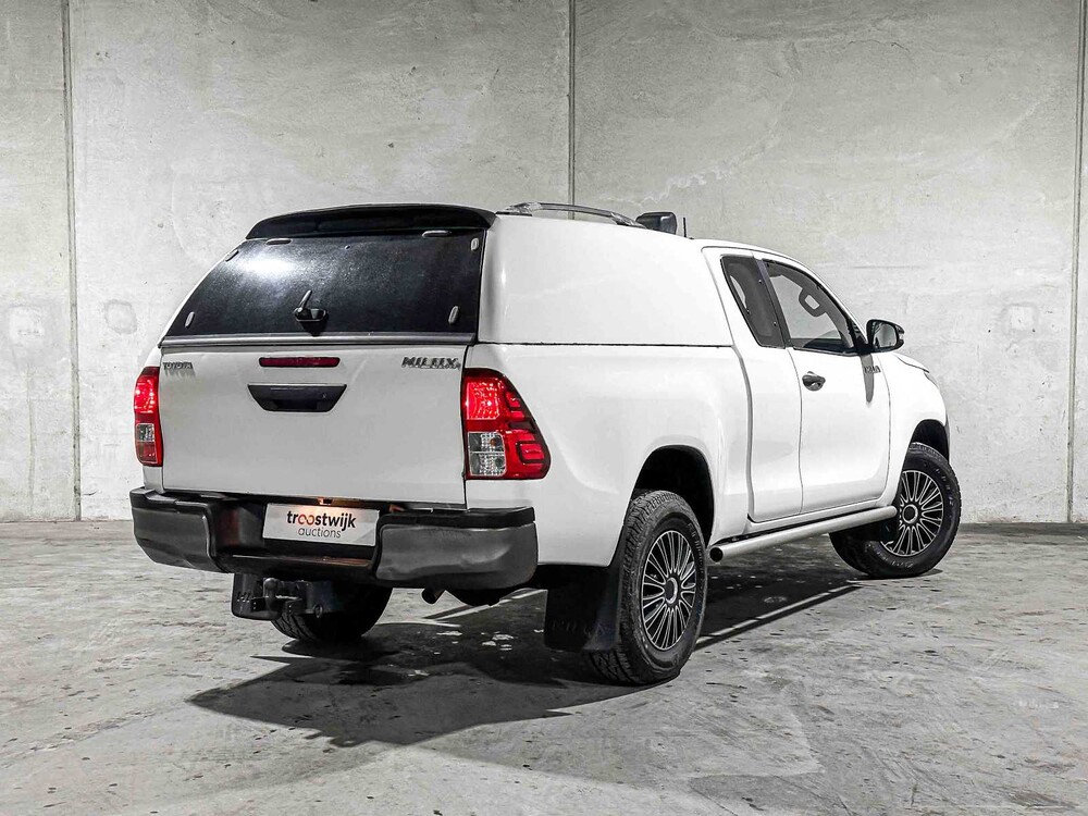 Toyota HiLux 2.4 D-4D-F Xtra Cab Cool Comfort 150hp 2017, V-185-FV Commercial Vehicle