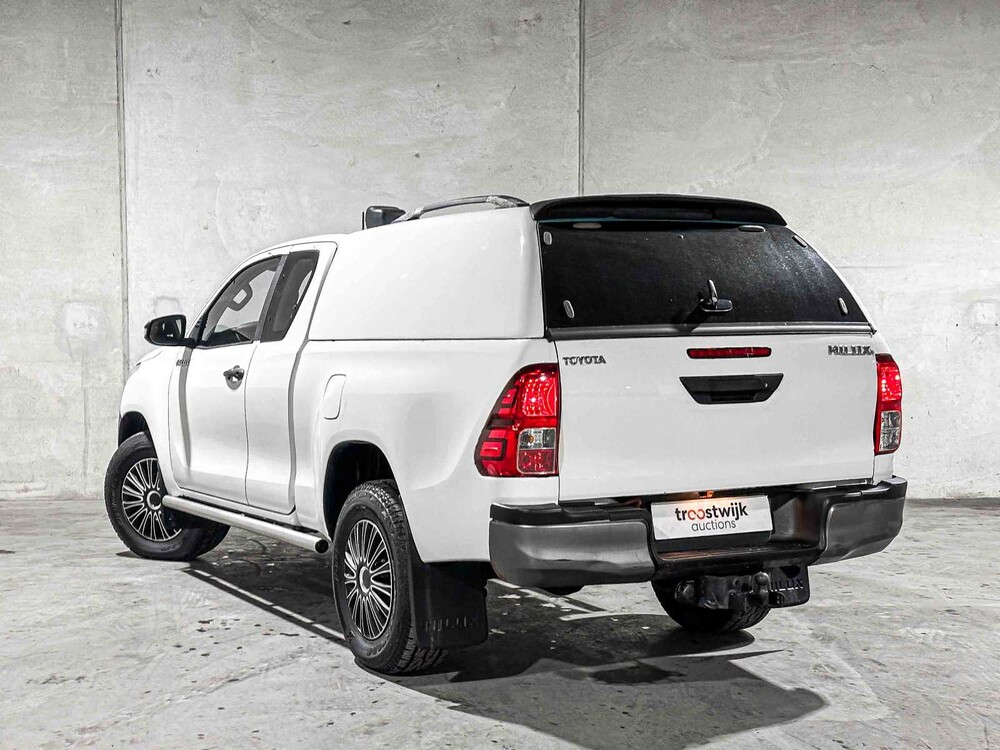 Toyota HiLux 2.4 D-4D-F Xtra Cab Cool Comfort 150hp 2017, V-185-FV Commercial Vehicle