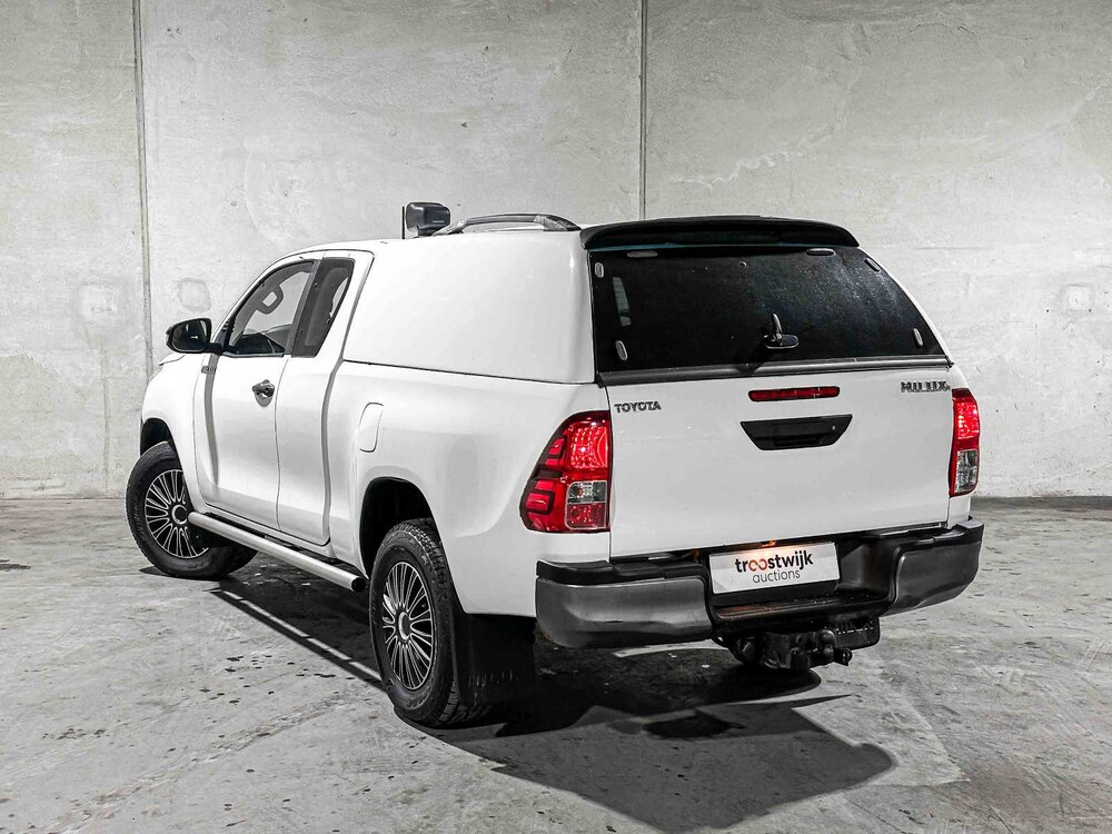 Toyota HiLux 2.4 D-4D-F Xtra Cab Cool Comfort 150hp 2017, V-185-FV Commercial Vehicle