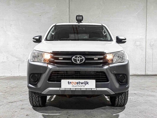 Toyota HiLux 2.4 D-4D-F Xtra Cab Cool Comfort 150pk 2017, V-185-FV Bedrijfswagen