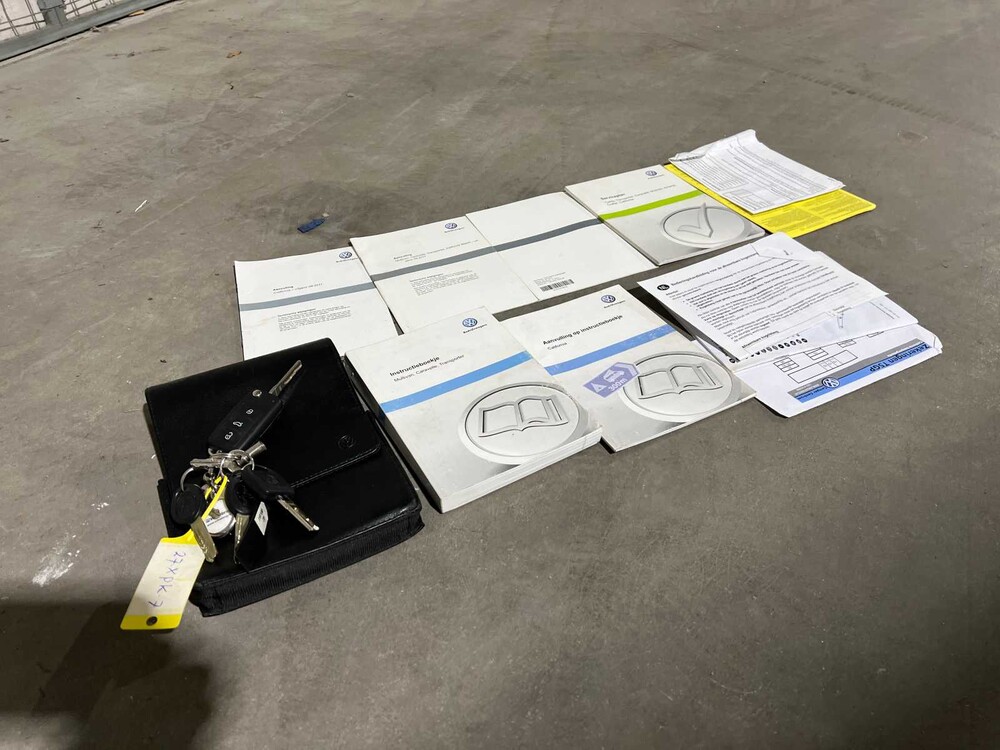 Volkswagen Transporter California 2.0 Camper 179PS 2012, 27-XPK-7