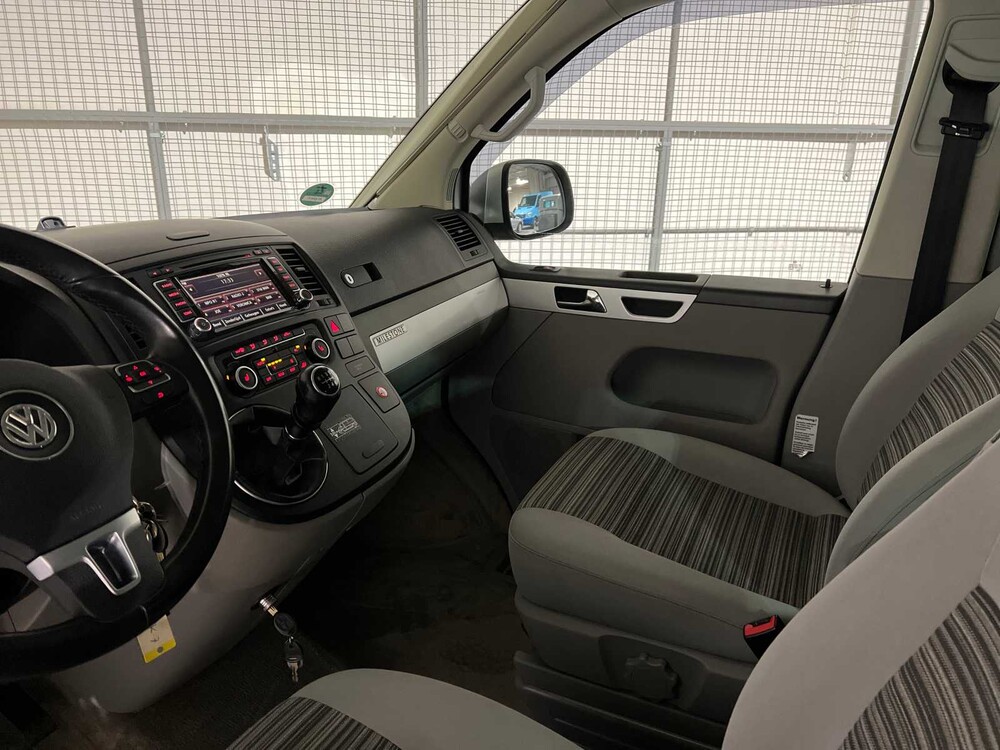 Volkswagen Transporter California 2.0 Camper 179PS 2012, 27-XPK-7