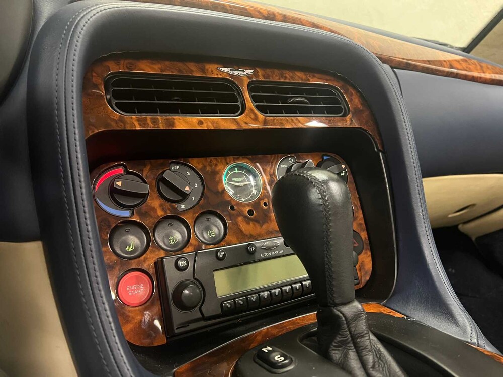 Aston Martin DB7 Volante 5.9 V12 Vantage 416PS 2002 (Original-NL) Cabrio, 88-JL-PX Youngtimer