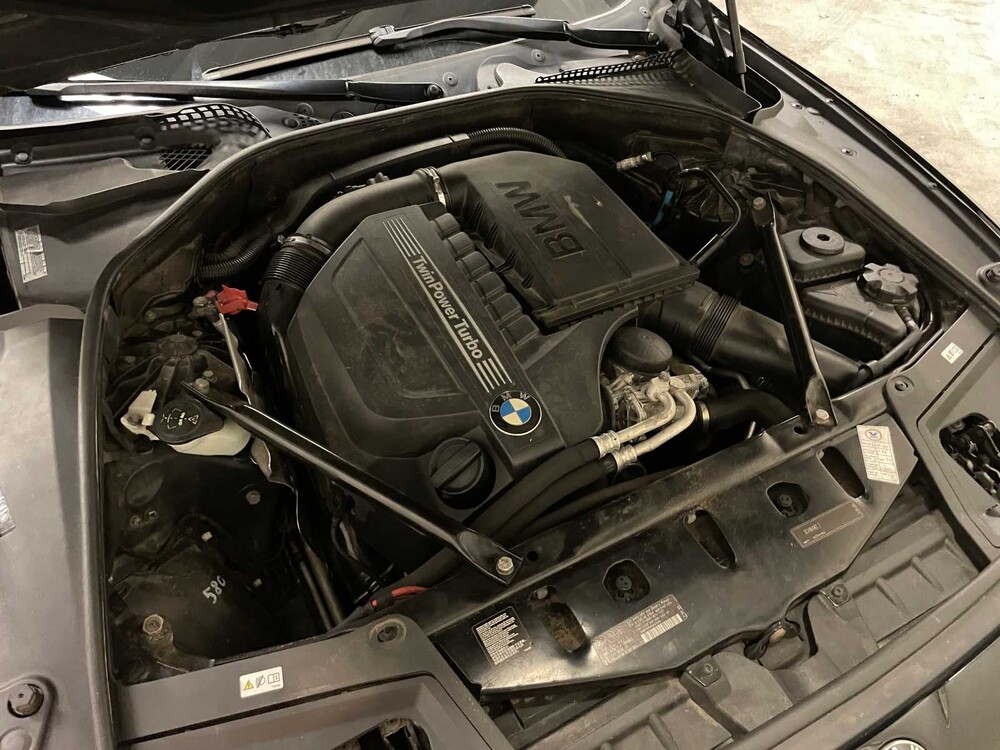 BMW 535i High Executive M Sport 306PS 2013 5er, S-184-HK