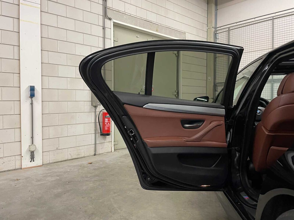 BMW 535i High Executive M Sport 306PS 2013 5er, S-184-HK